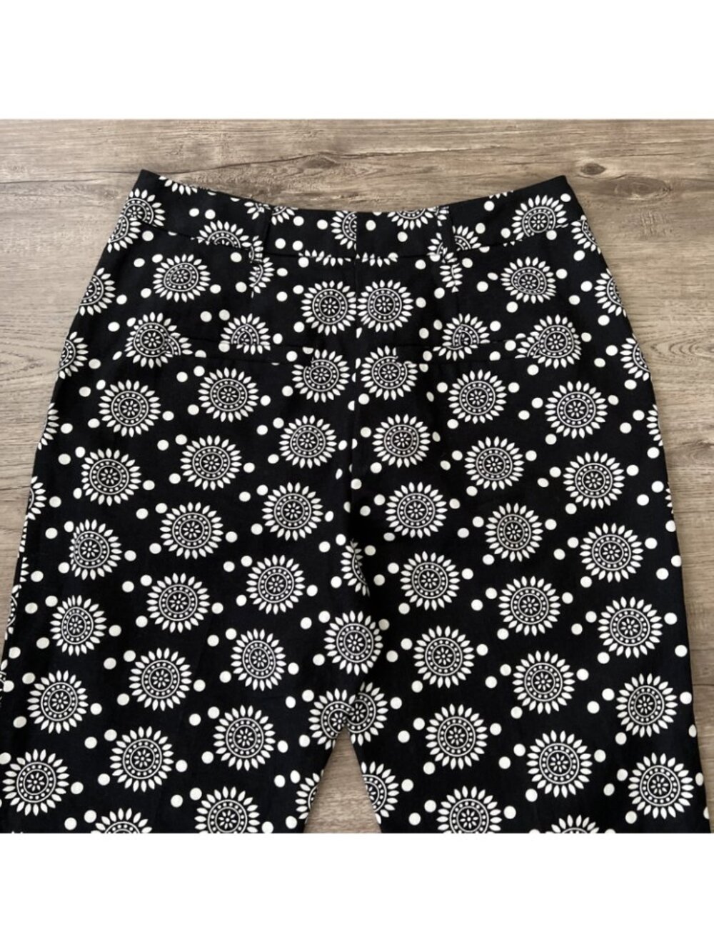 Boden Thea Linen Blend Trouser Womens 4‎ Petite Black Pattern Ankle Crop - Picture 14 of 16